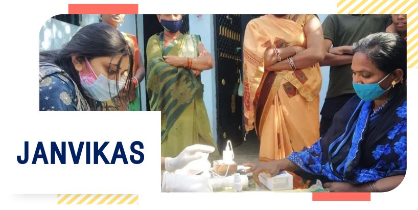 Janvikas volunteers providing health initiative service.